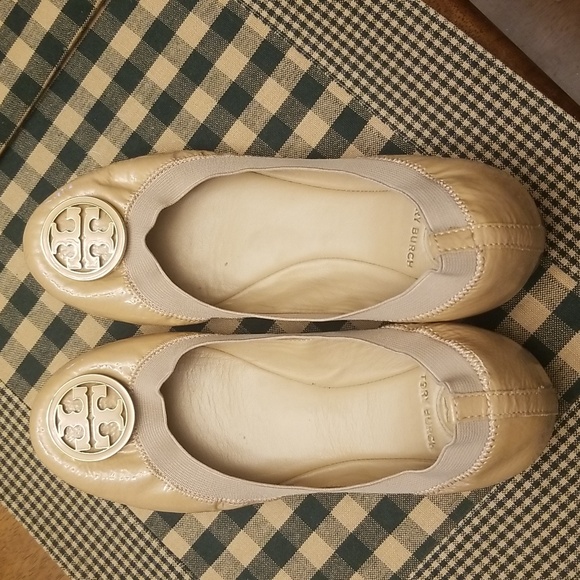 Tan leather Tory Burch ballet flats. Size 7 - Picture 8 of 9